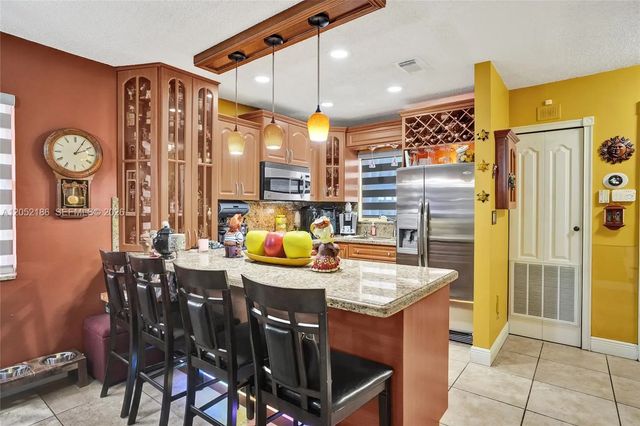 2359 W 74th Street #1-104, Hialeah