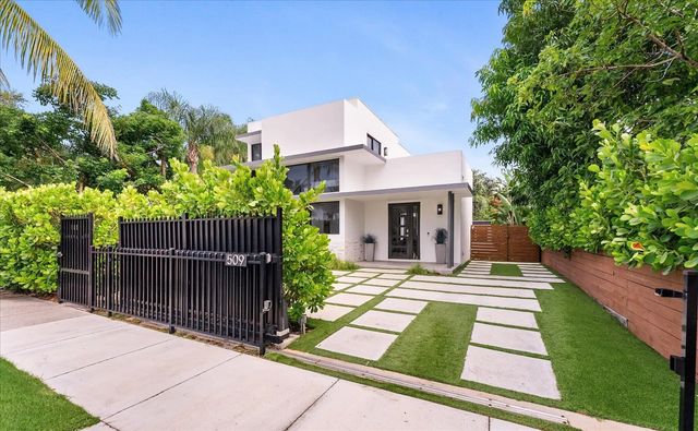 4 of 75 - 509 38th Street, West Palm Beach, FL