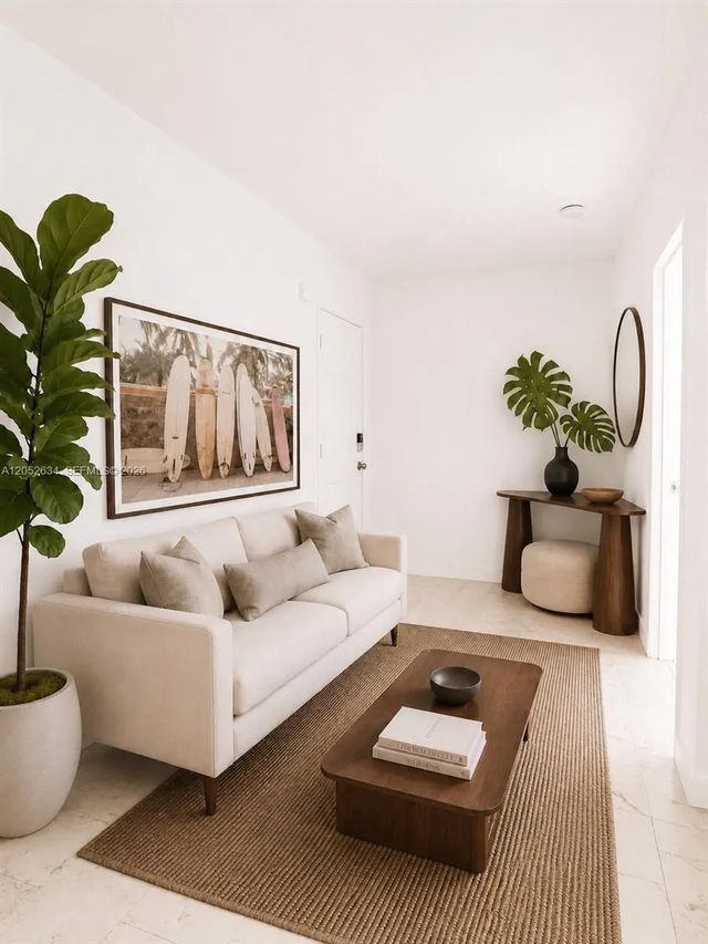 2 of 7 - 1526 Pennsylvania Avenue #18, Miami Beach, FL