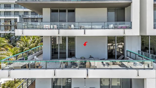 2 of 32 - 2960 Ne 207th Street #811, Aventura, FL