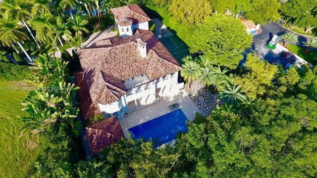 277 Marinero Court, Coral Gables