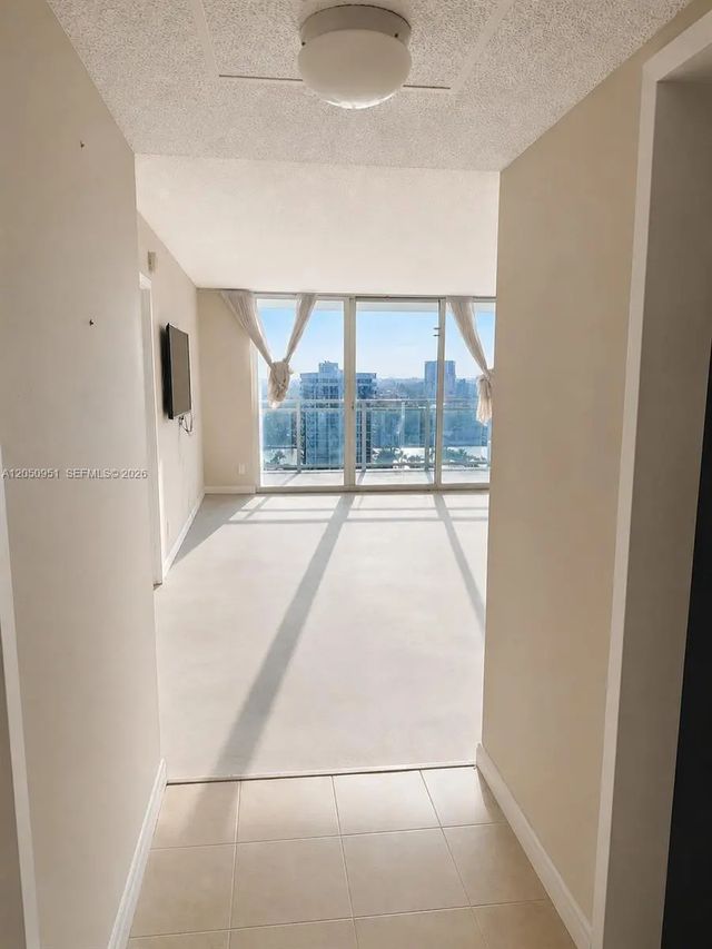 3 of 26 - 2030 S Ocean Drive #1503, Hallandale Beach, FL
