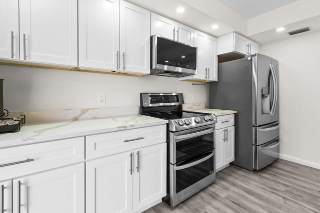 3 of 49 - 102 1st Lane, Greenacres, FL