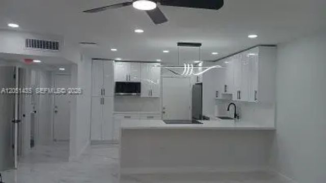 2 of 14 - 4740 Nw 21st Street #402, Lauderhill, FL