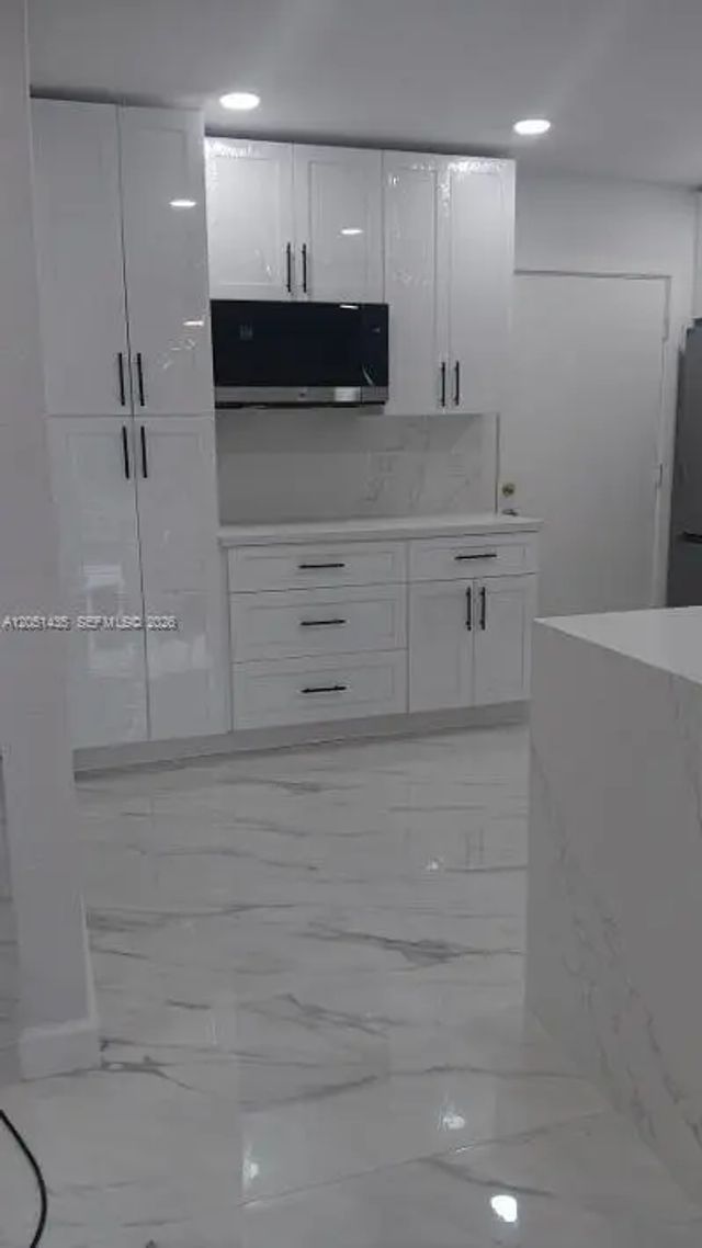 3 of 14 - 4740 Nw 21st Street #402, Lauderhill, FL