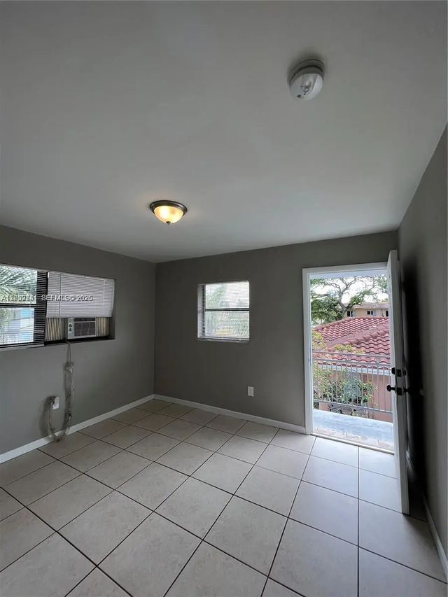2 of 8 - 1286 Nw 59th Street, Miami, FL