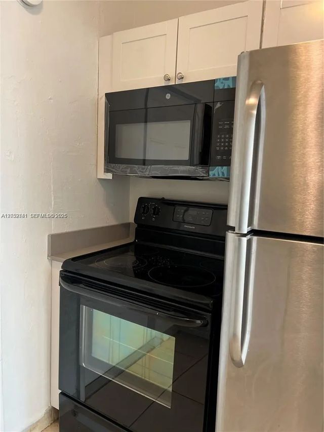 3 of 8 - 1286 Nw 59th Street, Miami, FL