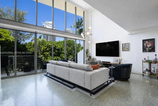 3 of 22 - 245 Michigan Avenue #lg-5, Miami Beach, FL