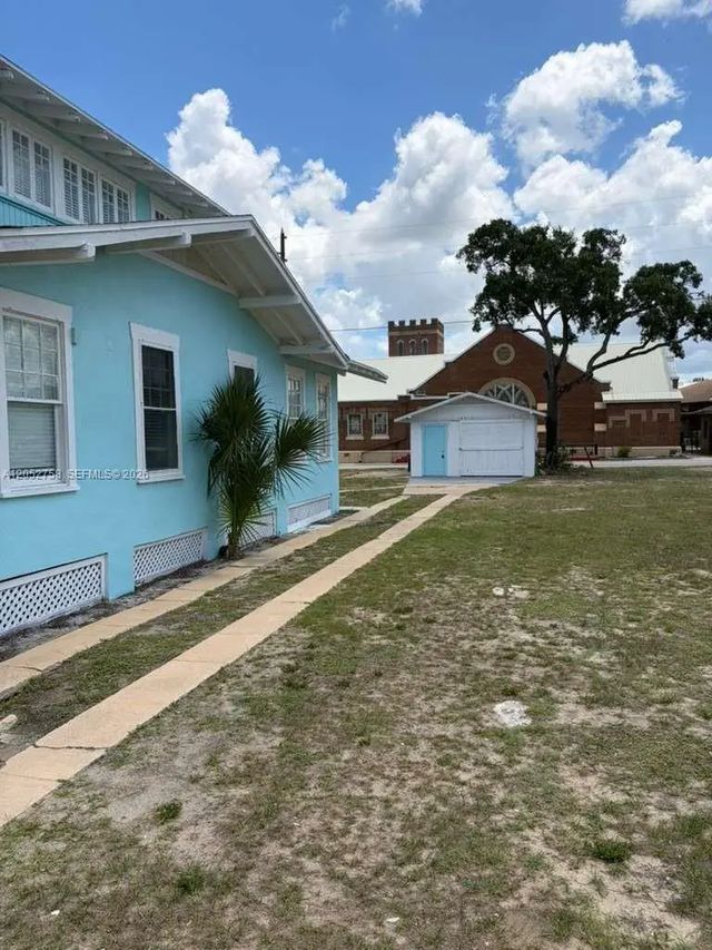 2 of 10 - 1870 Lakeview Road, Sebring, FL