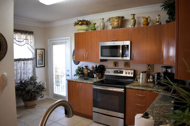 4 of 34 - 142 Sw Peacock Boulevard #22-101, Port St. Lucie, FL
