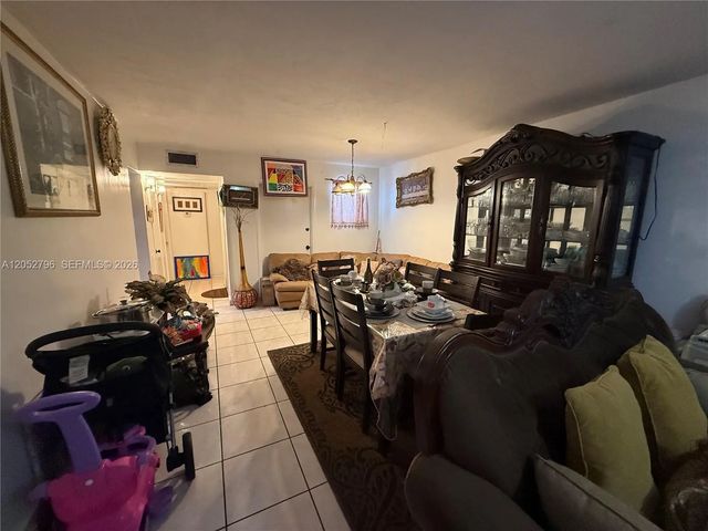4 of 11 - 19051 Ne 2nd Avenue #1517, Miami, FL