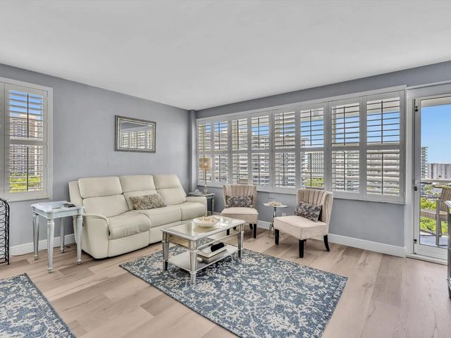 2 of 48 - 3300 Ne 36th Street #1016, Fort Lauderdale, FL
