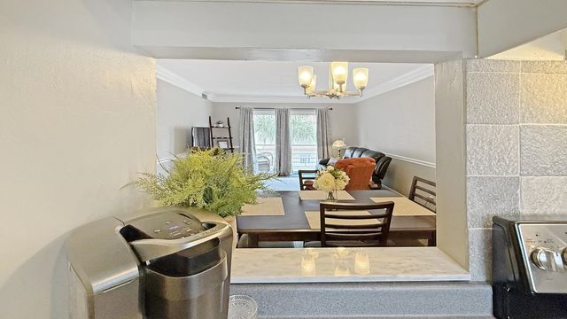 5 of 17 - 12022 W Greenway Drive #206, Royal Palm Beach, FL