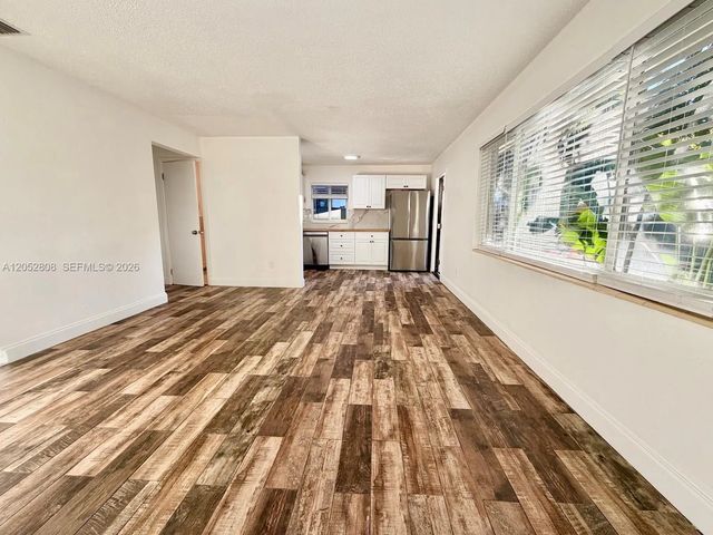 5 of 38 - 929 Sw 12th Avenue, Miami, FL