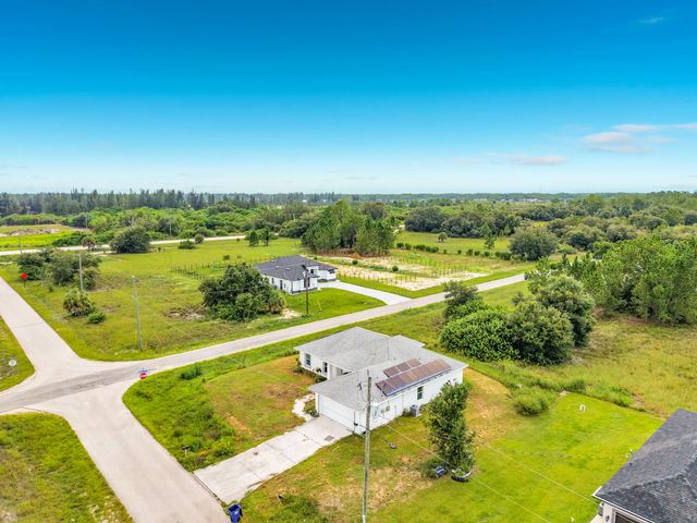 5 of 22 - 2501 E 17th Street, Lehigh Acres, FL