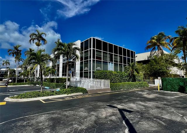 2 of 10 - 260 Crandon Boulevard #a51, Key Biscayne, FL