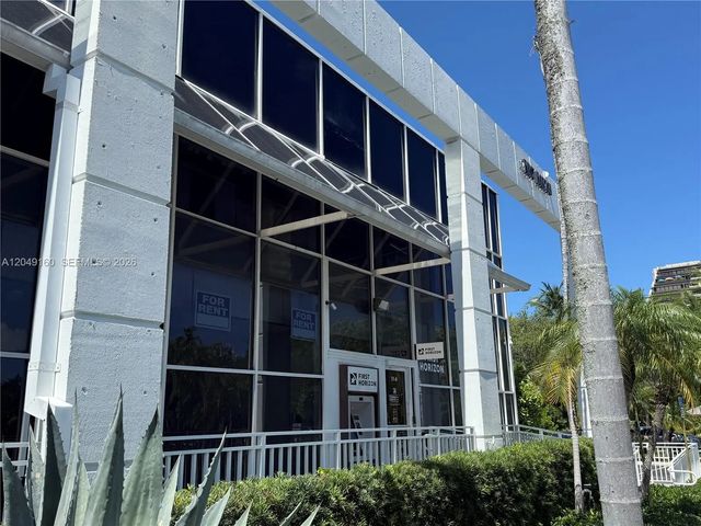 3 of 10 - 260 Crandon Boulevard #a51, Key Biscayne, FL