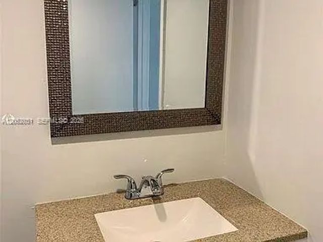 3 of 11 - 10000 Nw 80th Court #2423, Hialeah Gardens, FL