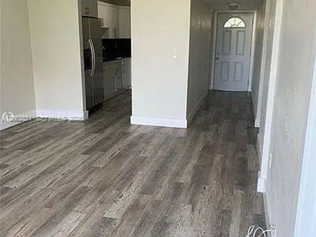 4 of 11 - 10000 Nw 80th Court #2423, Hialeah Gardens, FL