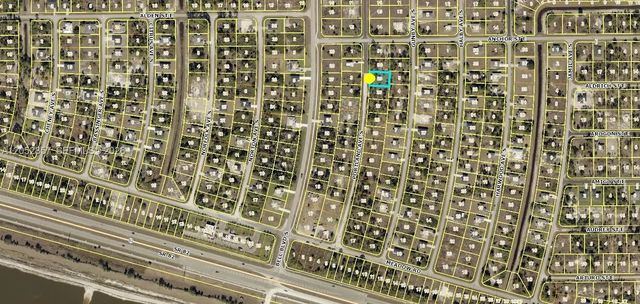 2 of 7 - 1061 S Portland Avenue, Lehigh Acres, FL