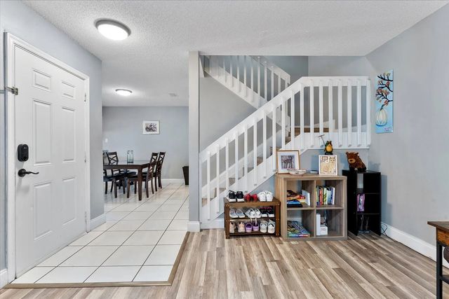 4 of 32 - 2562 Nw 99th Avenue, Coral Springs, FL