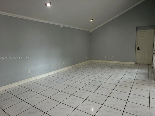 3 of 15 - 17527 Nw 62nd Place N, Hialeah, FL