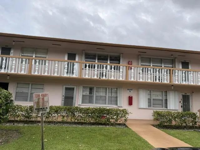 230 N Kent N #230, West Palm Beach