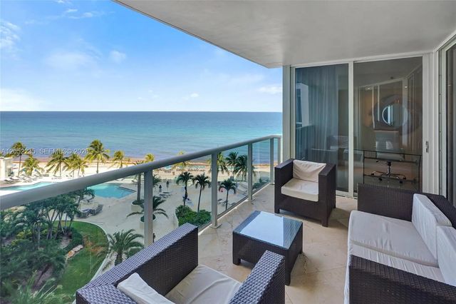 4 of 53 - 19111 Collins Avenue #607, Sunny Isles Beach, FL