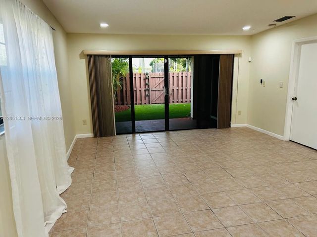 5 of 23 - 6524 Nw 188th Lane, Hialeah, FL