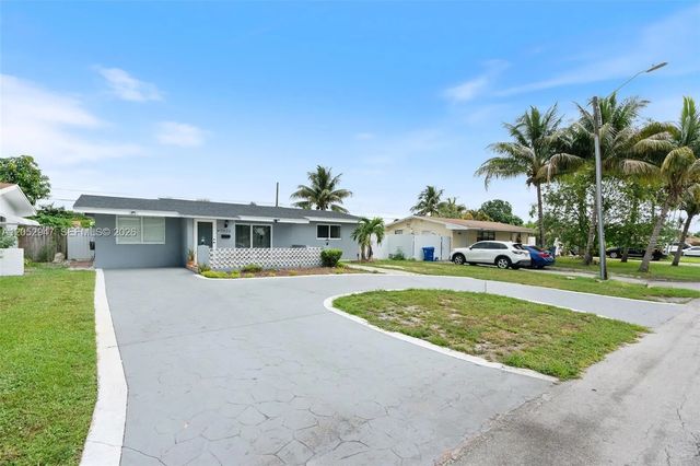 2 of 25 - 7933 Madeira Street, Miramar, FL