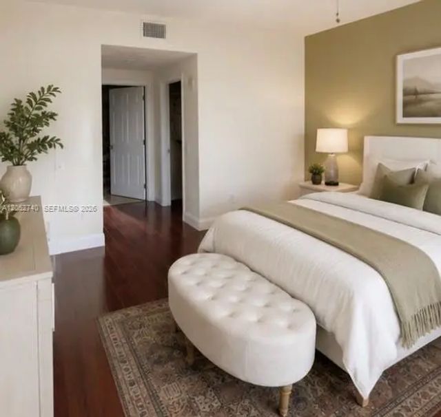 5 of 17 - 14951 Royal Oaks Lane #808, North Miami, FL