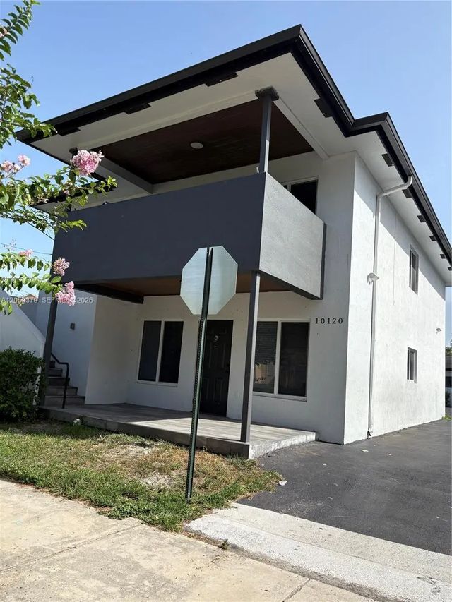 2 of 29 - 10120 W Fern Street, Miami, FL