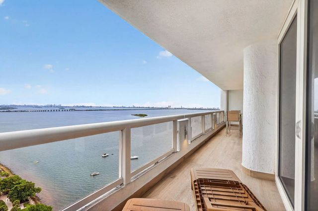 1717 N Bayshore Drive #a-2935, Miami