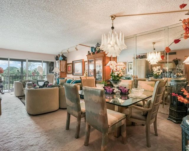 3 of 27 - 3930 Inverrary Boulevard #406-d, Lauderhill, FL