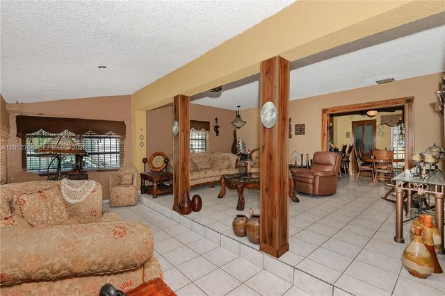3 of 39 - 225 E 43rd Street, Hialeah, FL