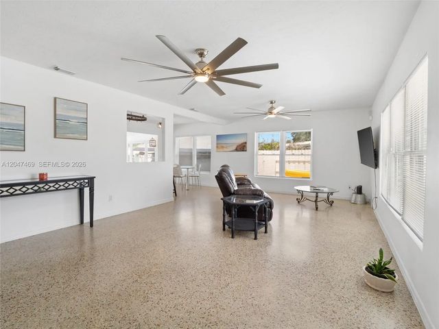 5 of 39 - 3730 Maple Street, , FL