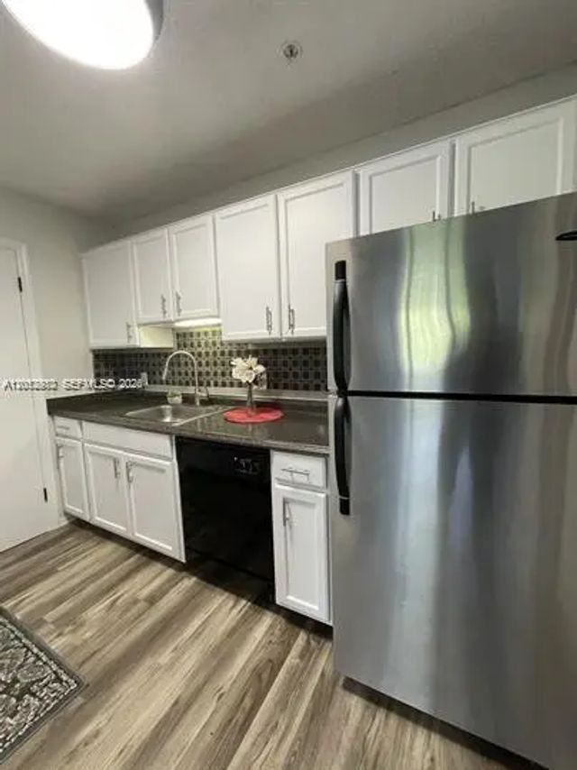 2 of 18 - 2315 N Congress Avenue #21, Boynton Beach, FL