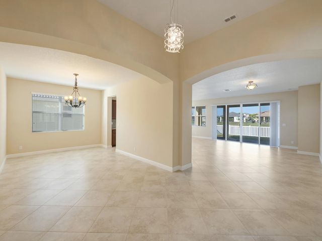2 of 47 - 11271 Sw Barton Way, Port St. Lucie, FL