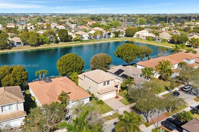 2 of 32 - 2002 Se 17th Avenue, Homestead, FL