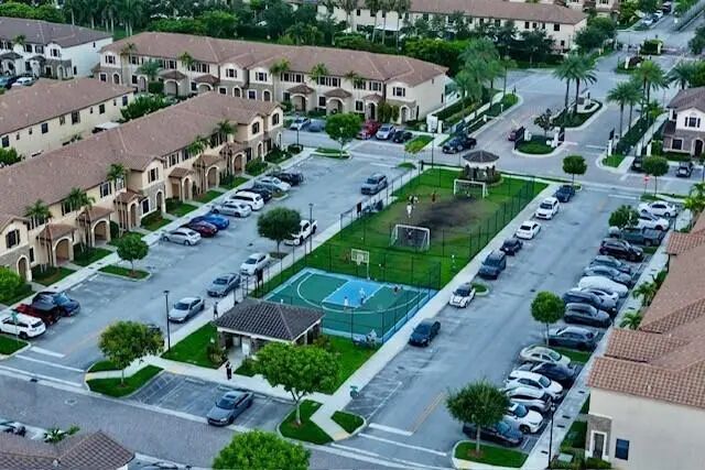 4 of 45 - 9207 W 33rd Lane, Hialeah, FL