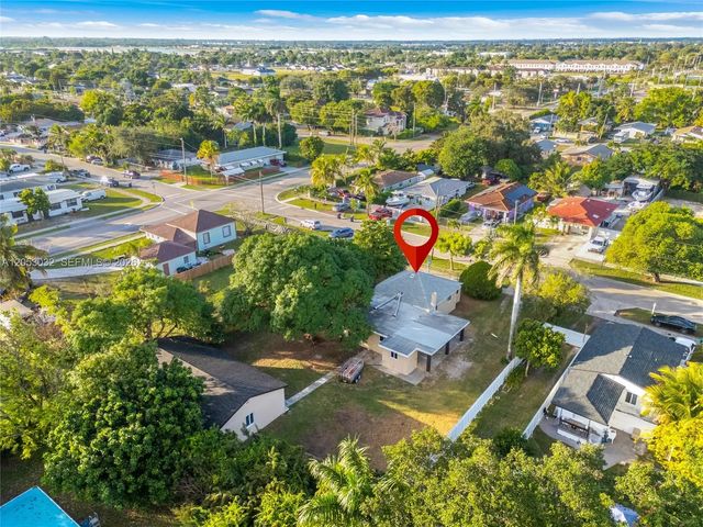 2 of 34 - 559 Nw 2nd Street, Florida City, FL