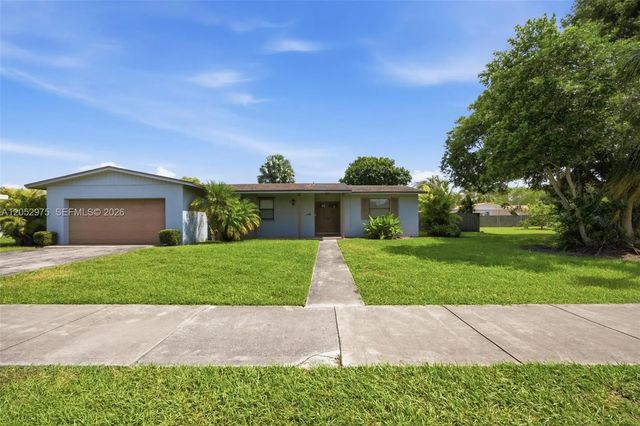 2 of 40 - 225 Nw 15th Street, Homestead, FL