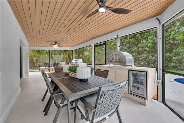 5 of 44 - 342 N Fairway N, Tequesta, FL