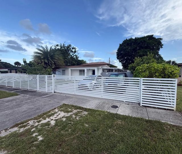 4 of 48 - 3440 Nw 7th Court, Lauderhill, FL