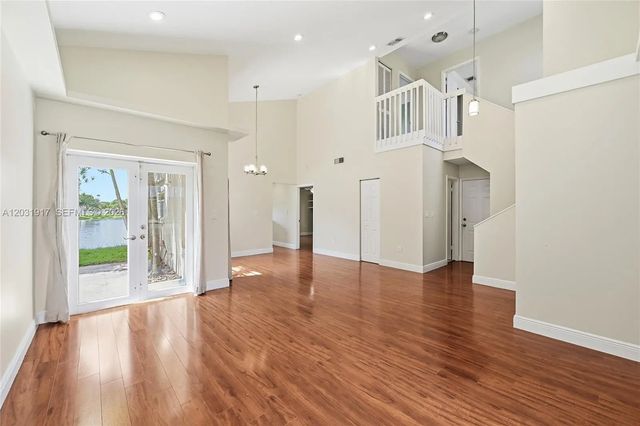 3 of 27 - 13760 Cumberland Place, Davie, FL