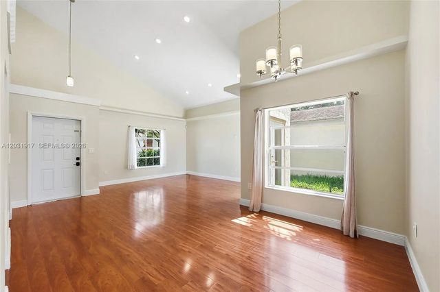 5 of 27 - 13760 Cumberland Place, Davie, FL
