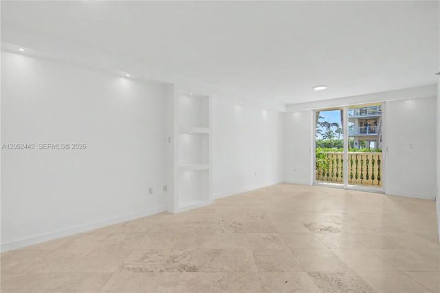 3 of 36 - 8888 Collins Avenue #115, Surfside, FL