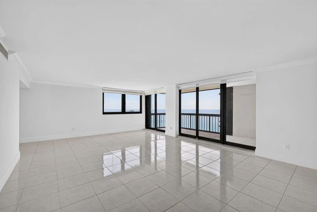 4 of 60 - 5380 N Ocean Drive #19f, Singer Island, FL