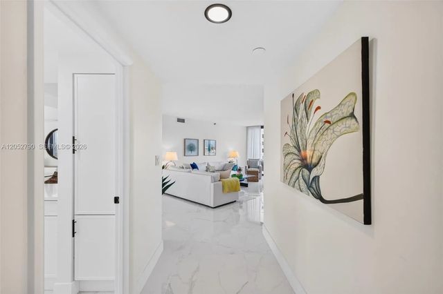 5 of 77 - 2800 Island Boulevard #904, Aventura, FL