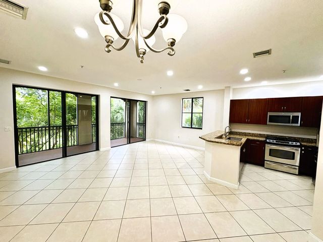 3020 Nw 125th Avenue #315, Sunrise